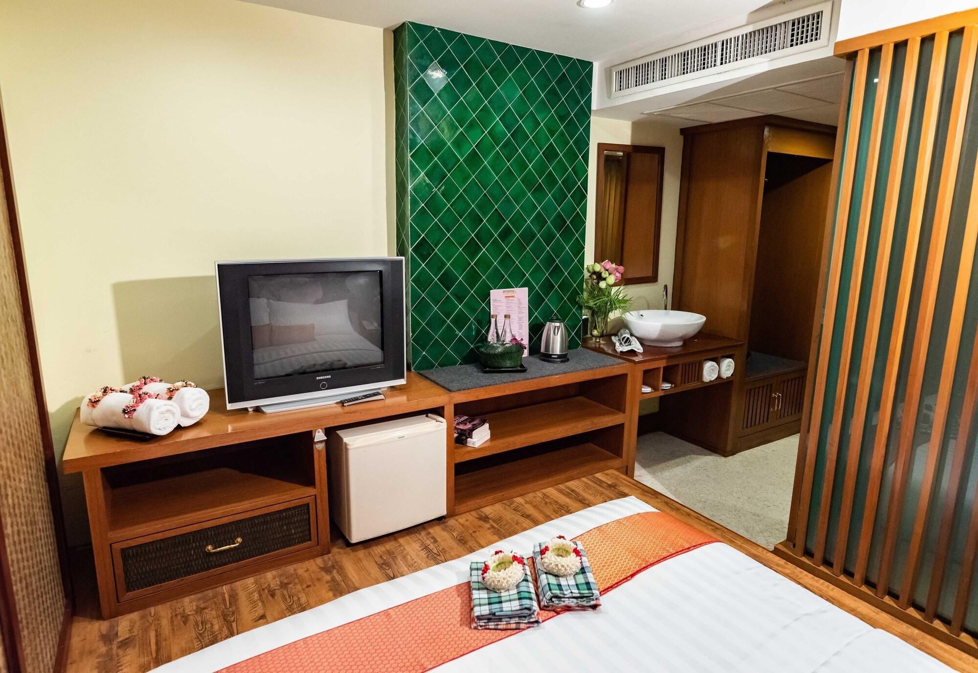 Dang Derm Khaosan Hotel Банкок Екстериор снимка