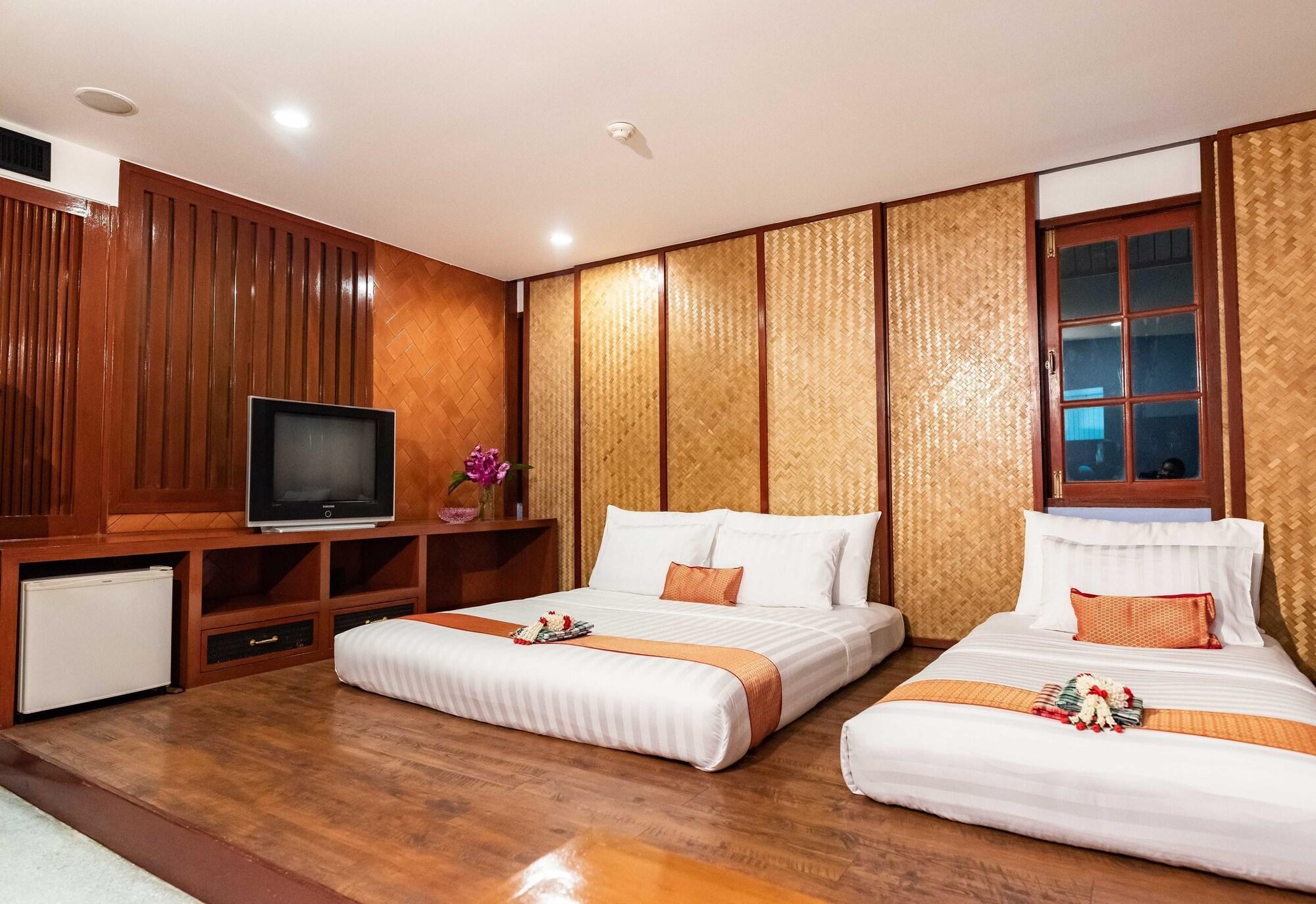 Dang Derm Khaosan Hotel Банкок Екстериор снимка
