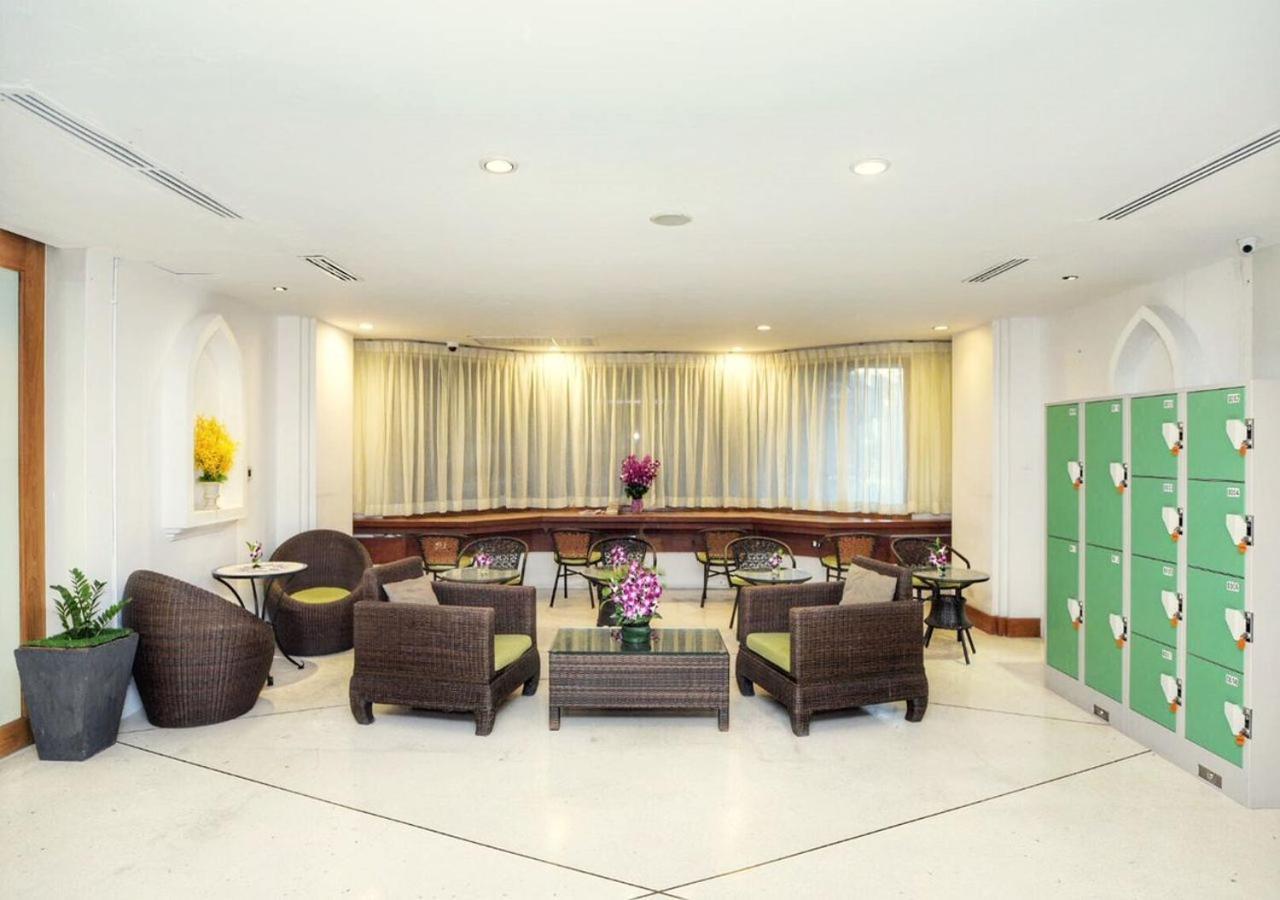 Dang Derm Khaosan Hotel Банкок Екстериор снимка